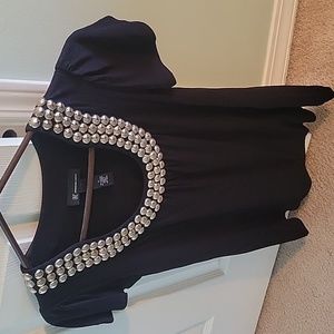 Size small black with gold beads inc International concepts.